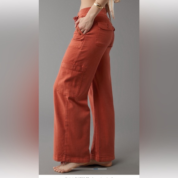 NWOT American Eagle Dreamy Drape Line Baggy Wide Leg Cargo Pant - Picture 2 of 5